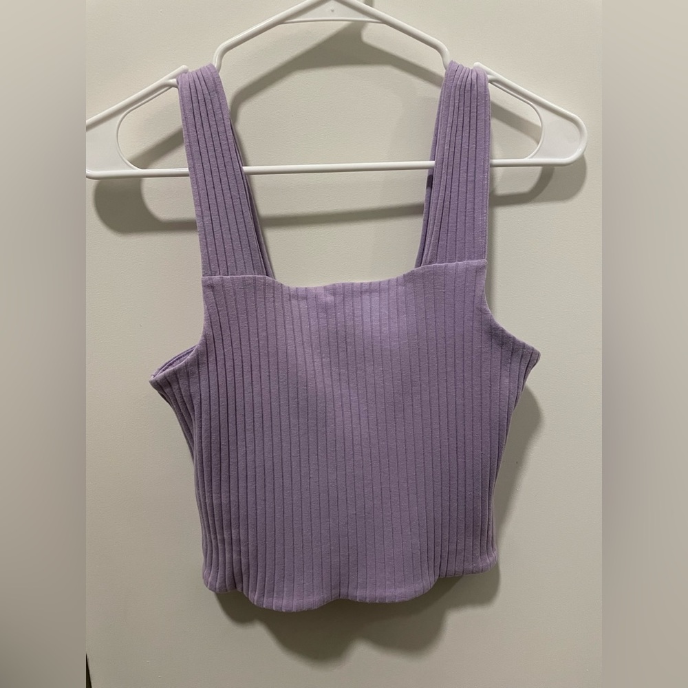 💜 American Eagle Lilac Ripped Crop Tank